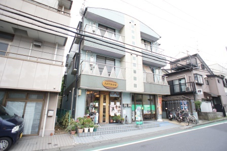 建物外観　光ケーブル・ＣＡＴＶ対応物件です☆