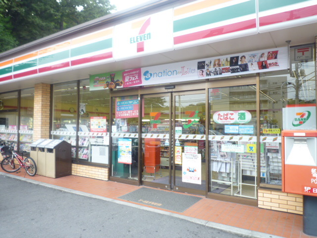 コンビニ　セブンイレブン（コンビニ）まで80m