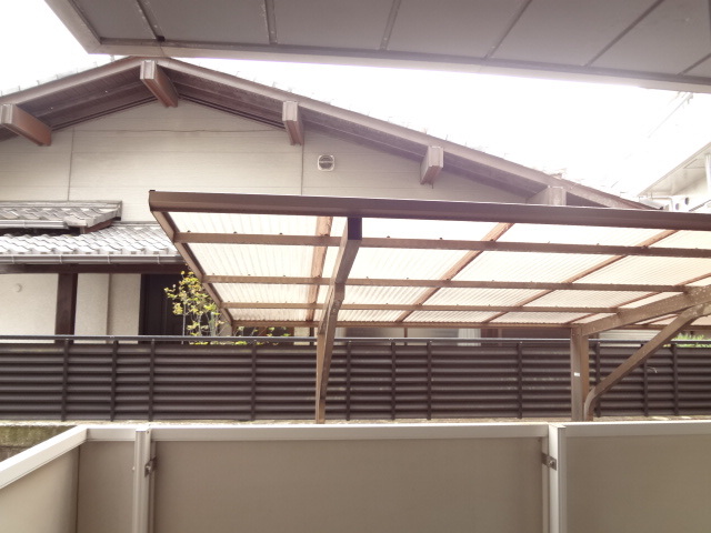 眺望　目の前に高い建物も無く日当たり良好です。