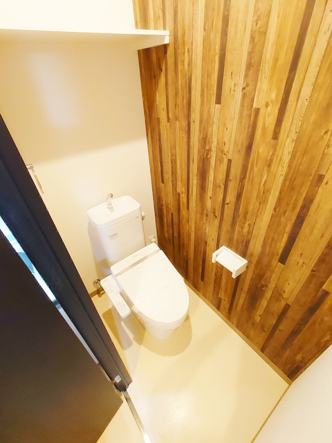ＪＲ東海道本線 塚本駅 徒歩6分 3階建 築10年のトイレ写真