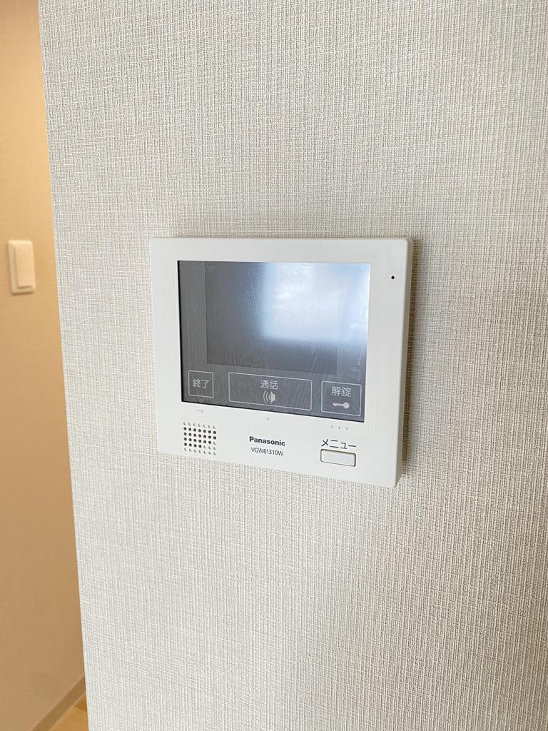 セキュリティ　防犯面に配慮したＴＶモニターホン付きです！