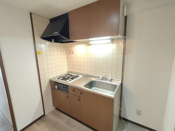 キッチン　※別部屋の写真です