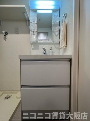 洗面設備　同タイプイメージ写真のため現況を優先いたします。