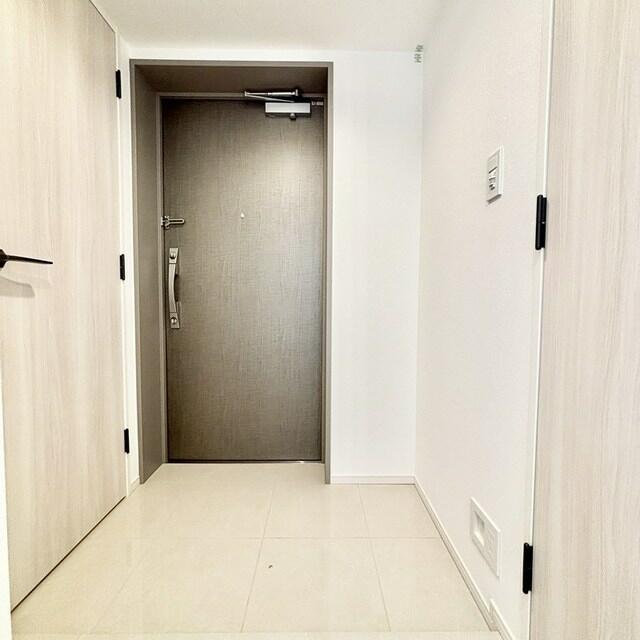 玄関　※写真は同タイプ住戸です。