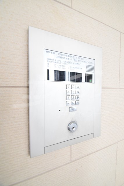 地下鉄御堂筋線 中津駅 徒歩3分 15階建 築19年のその他写真