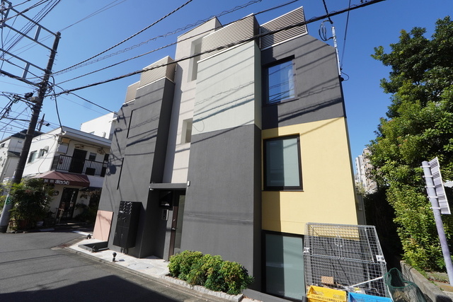 SOLASIA residence高円寺IIIの外観写真
