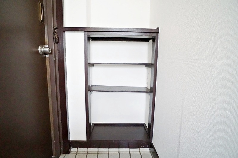 玄関　シューズボックス