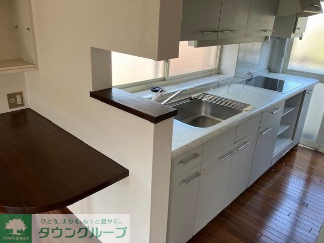 キッチン　★お部屋探しは株式会社タウンハウジング東京まで★