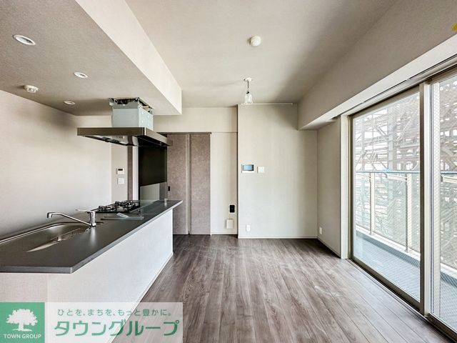 キッチン　※写真は同タイプ住戸です。