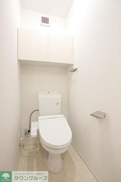 トイレ　※写真は同タイプ住戸です。