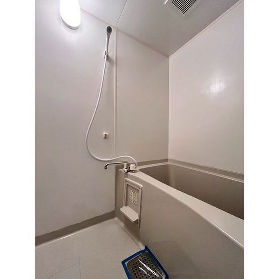 バス・シャワールーム　別部屋参考写真