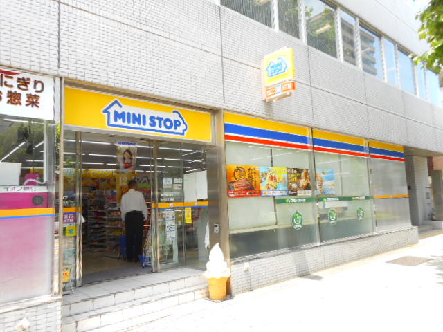 コンビニ　ミニストップ（コンビニ）まで254m