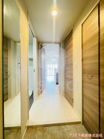 玄関　同マンション別部屋参考写真