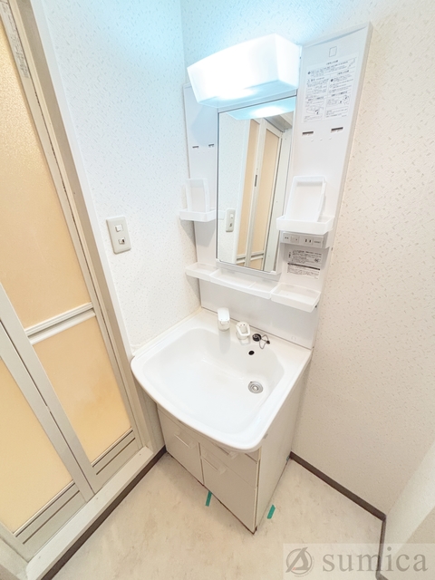 洗面設備　シャンプードレッサーは洗面のお掃除にも一役買ってくれます♪
