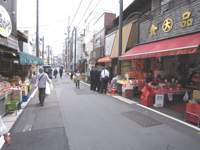 眺望　日用品は商店街でどうぞ☆地域コニュ二ティーの場として