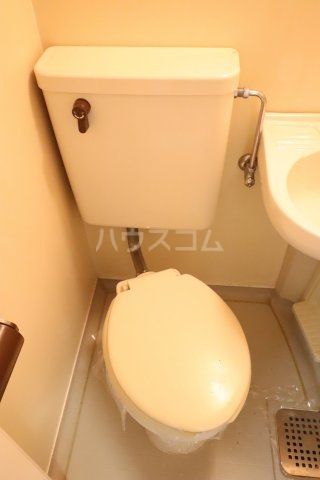 【豊橋市東田町のアパートのトイレ】