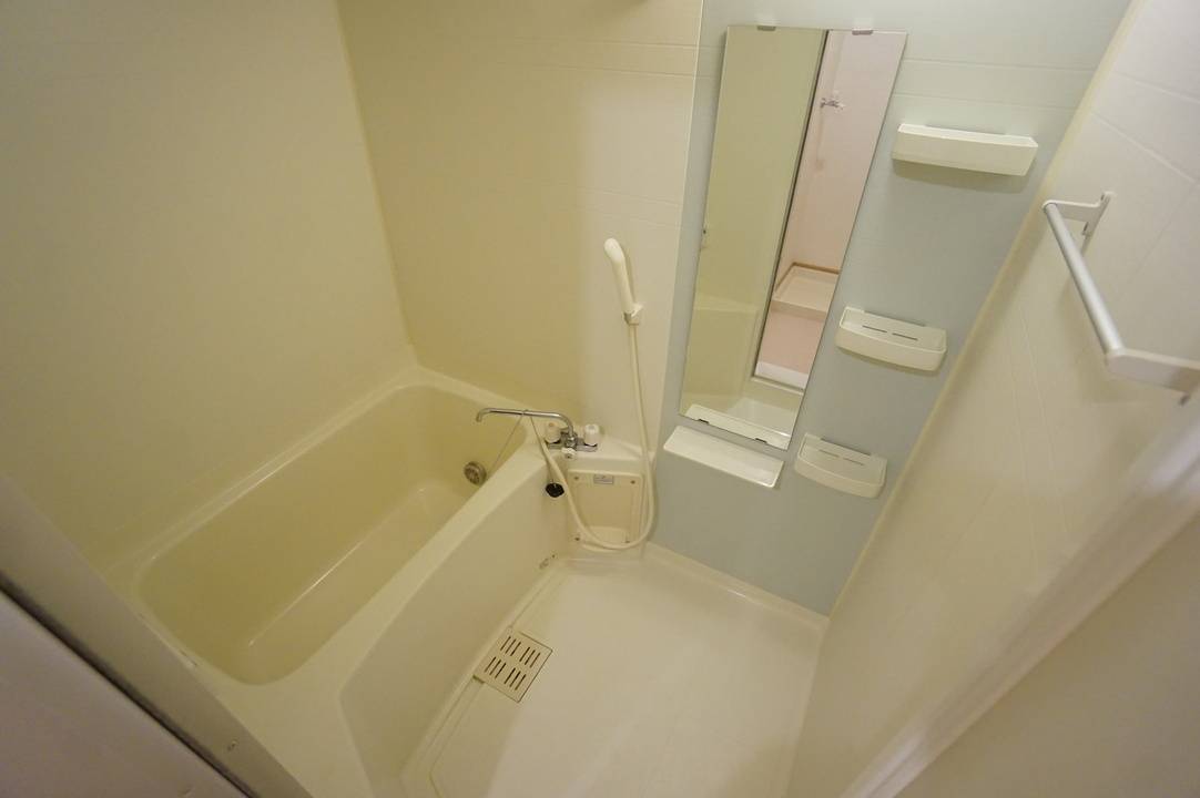 バス・シャワールーム　浴室