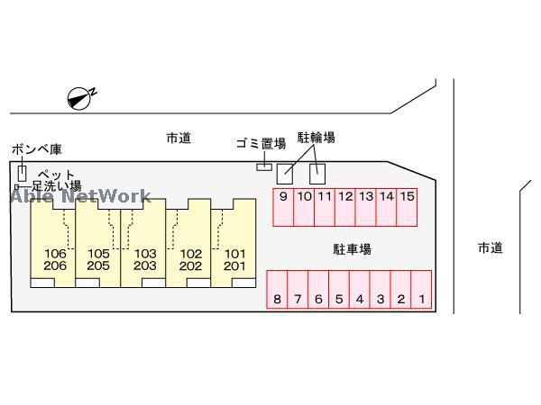 駐車場　駐車場
