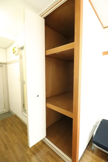 収納　多目的に使用できる大きな収納あり☆