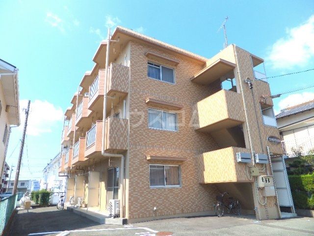 【浜松市中央区天龍川町のマンションの建物外観】