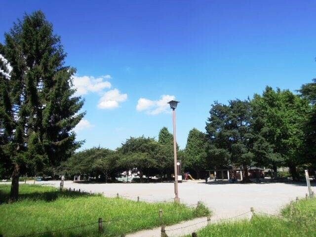 【板橋区中台のアパートの公園】