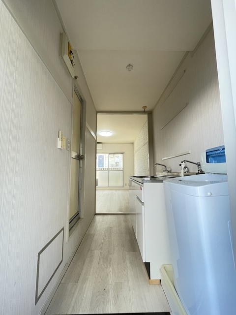 玄関　玄関入ってお部屋までの導線がスッキリしています♪