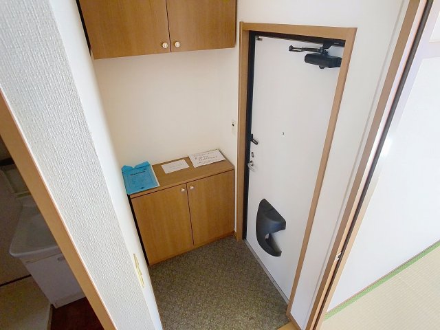 玄関　2025年10月撮影