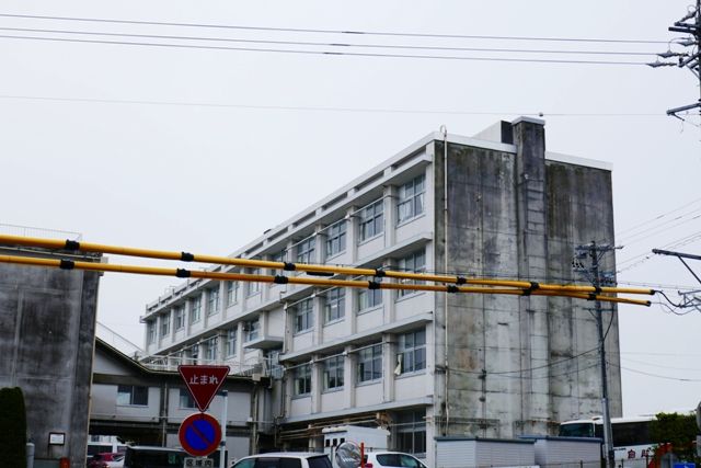 高校・高専　静岡県立磐田西高校（高校・高専）まで73m
