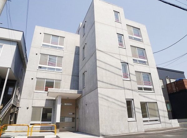 建物外観　防犯カメラ付き♪