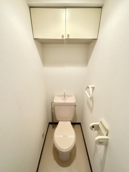 トイレ　※別部屋の写真です