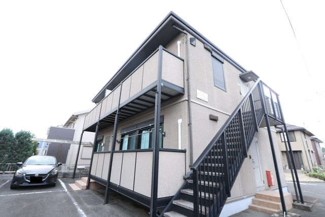 建物外観　☆自治医大駅まで徒歩１８分☆