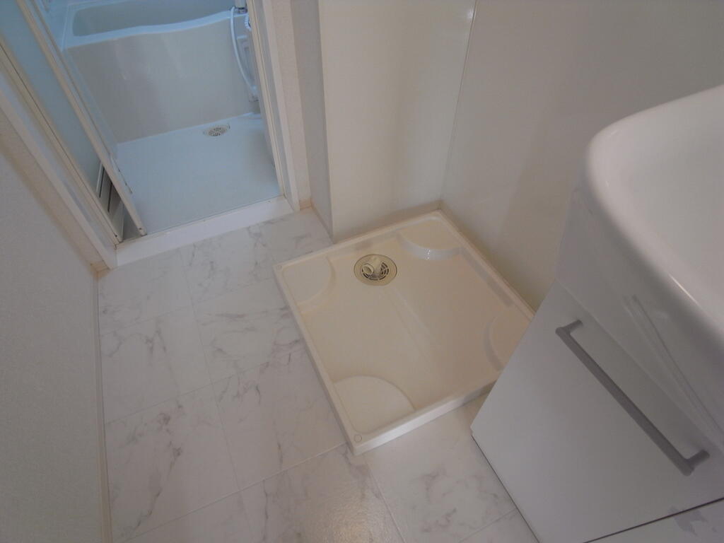 その他設備　同一タイプの部屋の画像です。