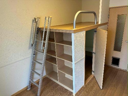 収納　※同タイプ部屋の写真となります（収納ベッド）