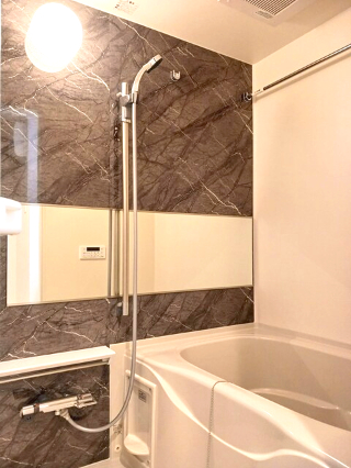 バス・シャワールーム　風呂