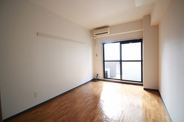 その他部屋・スペース　エアコン付いています。