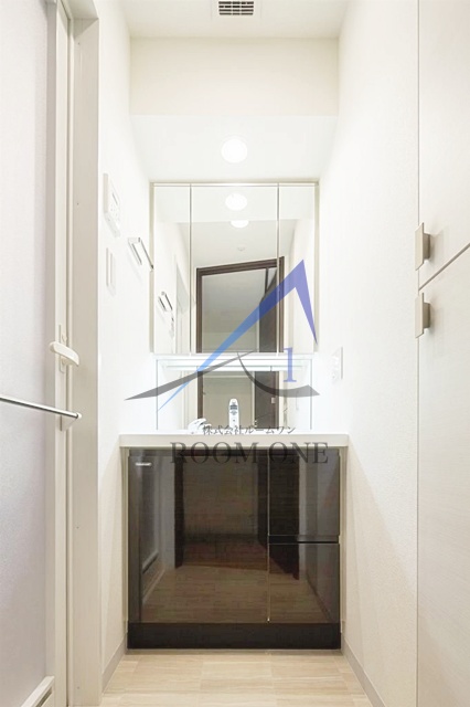 洗面設備　洗面台です。