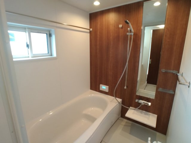 バス・シャワールーム　日々の暮らしに欠かせないお風呂です