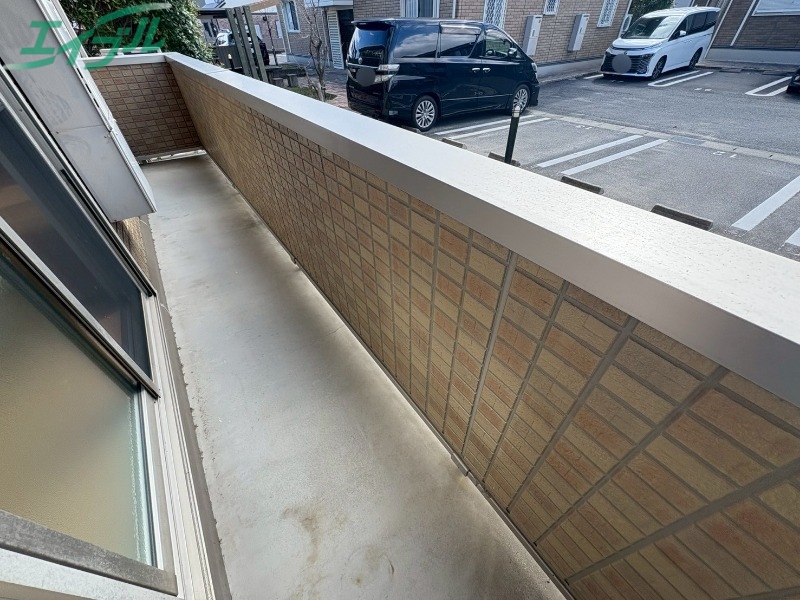 バルコニー　同型参考写真