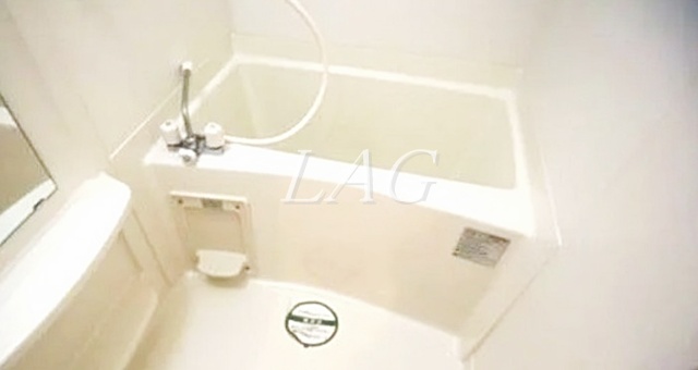 バス・シャワールーム　お風呂です。