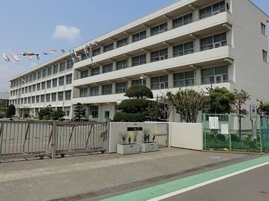 小学校　落合小学校（小学校）まで440m