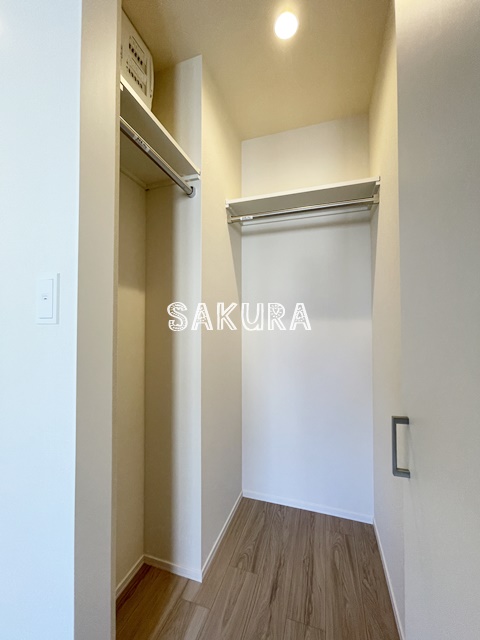 収納　大容量のウォークインクローゼット♪