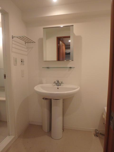 バス・シャワールーム　同タイプ