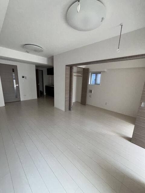 居室・リビング　※別部屋参考写真