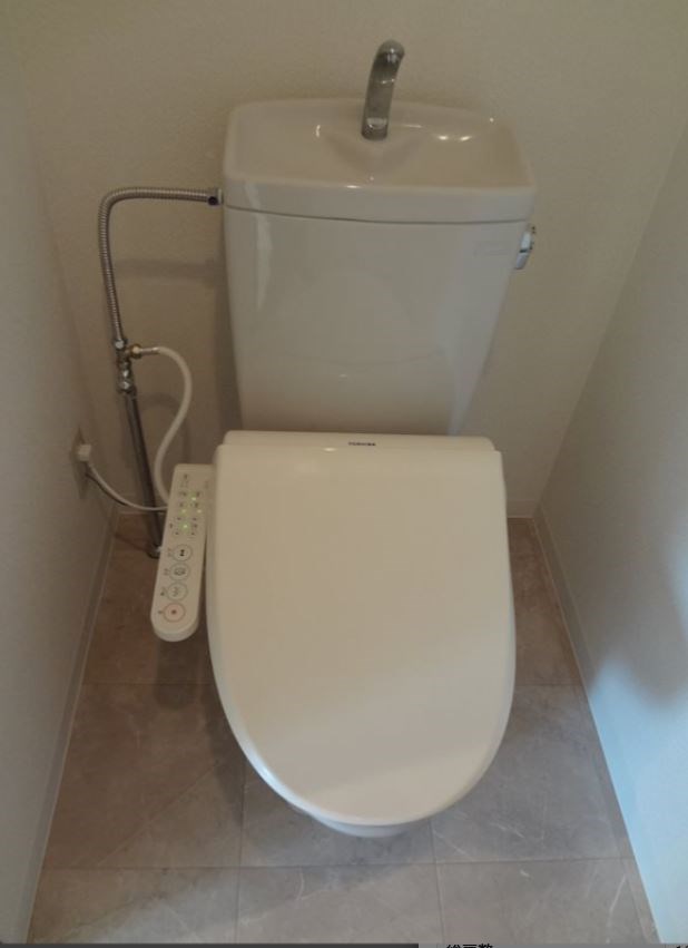 トイレ　参考写真