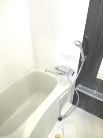 バス・シャワールーム　風呂