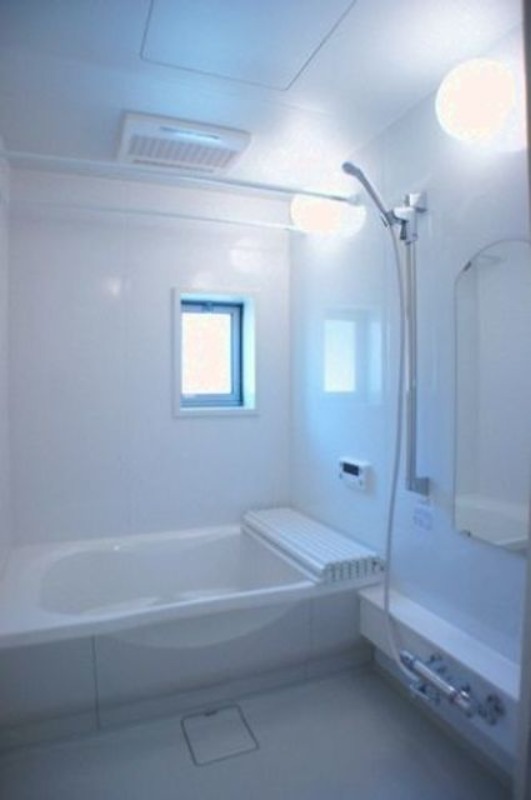 バス・シャワールーム　図面と現状に相違がある場合には現状を優先