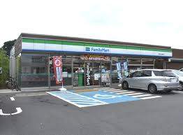 コンビニ　ファミリーマート国分寺弁天通り店（コンビニ）まで591m