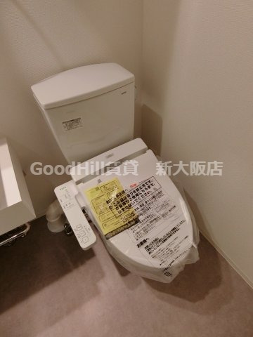 トイレ　セレニテ新大阪カルム
