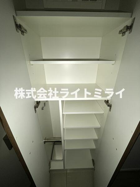収納　?