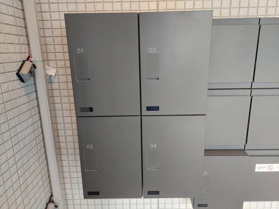 エントランス　宅配ボックス
